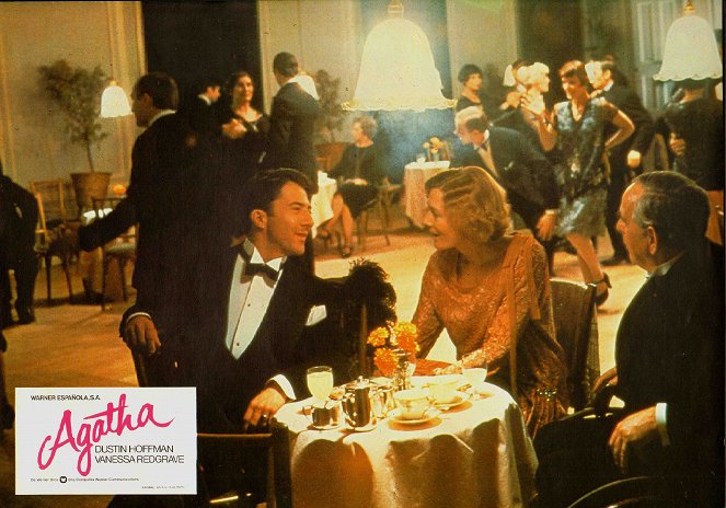 O Mistério de Agatha - Cartões lobby - Dustin Hoffman, Vanessa Redgrave
