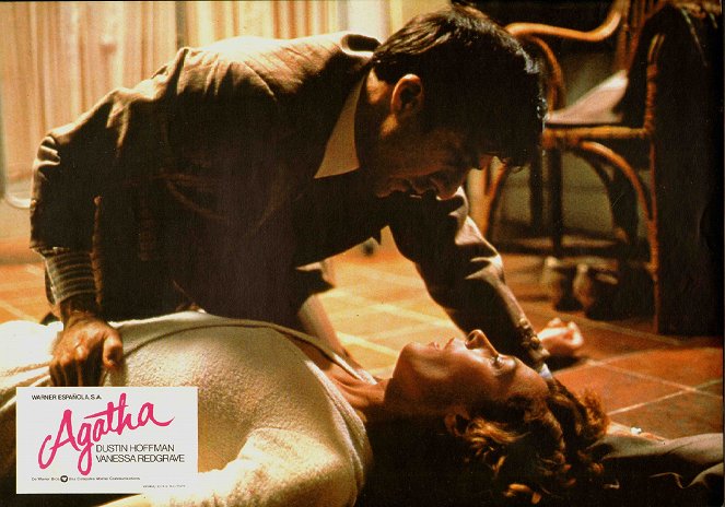 O Mistério de Agatha - Cartões lobby - Dustin Hoffman, Vanessa Redgrave