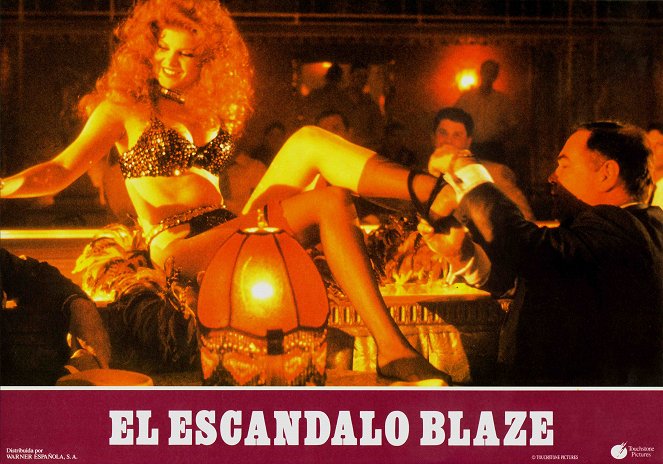 Blaze, Amor Proibido - Cartões lobby - Lolita Davidovich