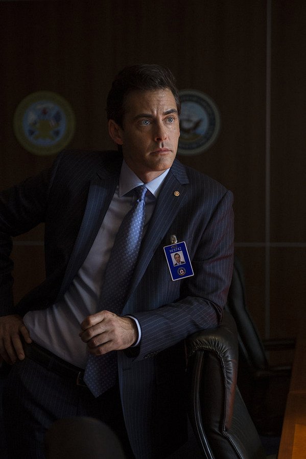 State of Affairs - Pilot - Photos - Adam Kaufman