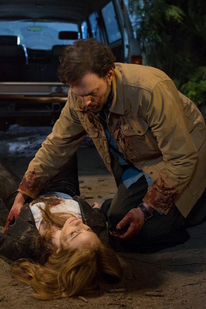 Grimm - Over My Dead Body - Do filme - Jaime Ray Newman, Silas Weir Mitchell