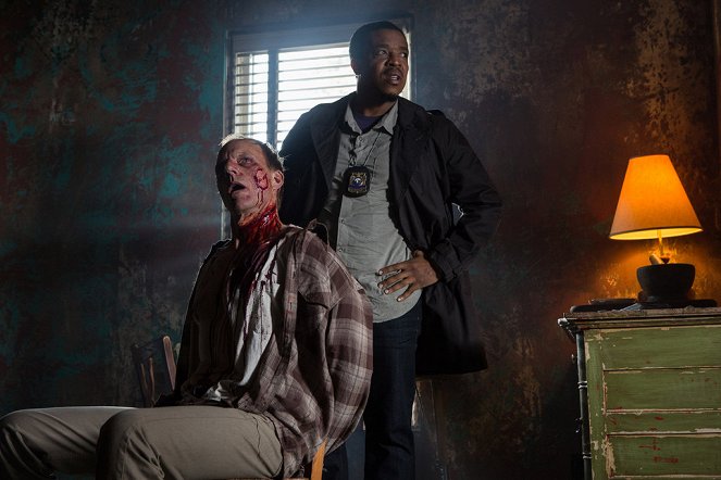 Grimm - The Hour of Death - Photos - Michael Patten, Russell Hornsby
