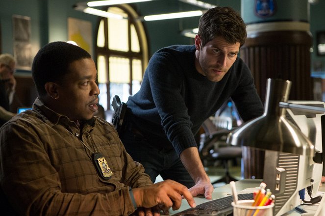 Grimm - The Law of Sacrifice - Photos - Russell Hornsby, David Giuntoli