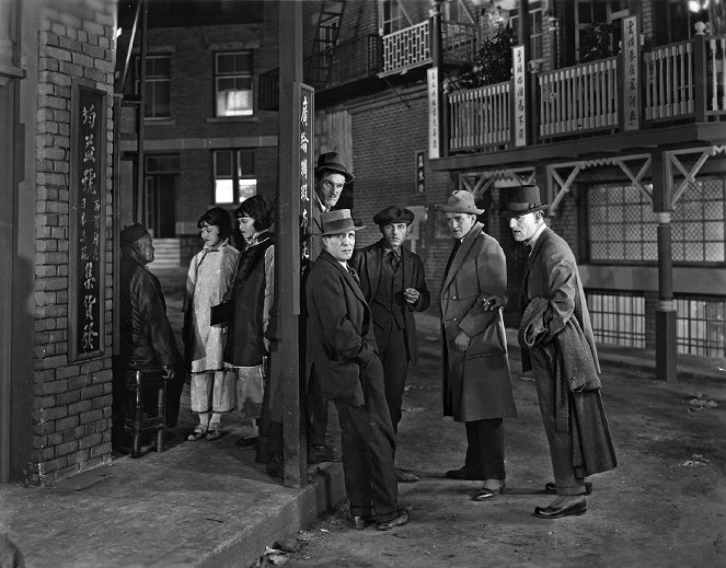 Outside the Law - Filmfotos - Lon Chaney