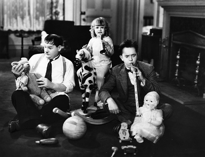 Laurel & Hardy - Vergiss deine Sorgen - Filmfotos - Oliver Hardy, Stan Laurel