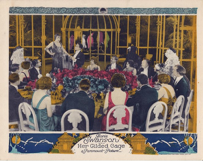 Her Gilded Cage - Cartes de lobby