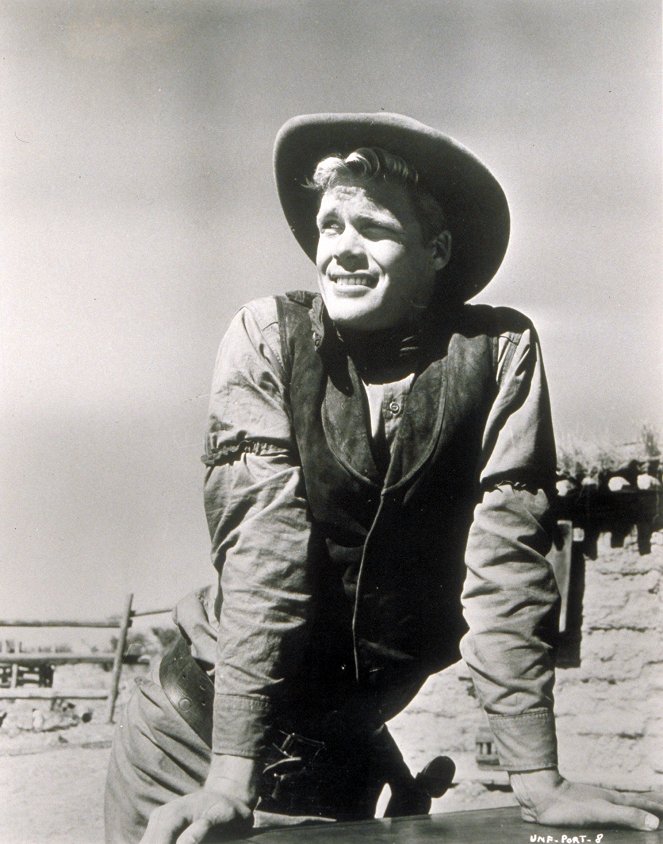 The Unforgiven - Z filmu - Doug McClure