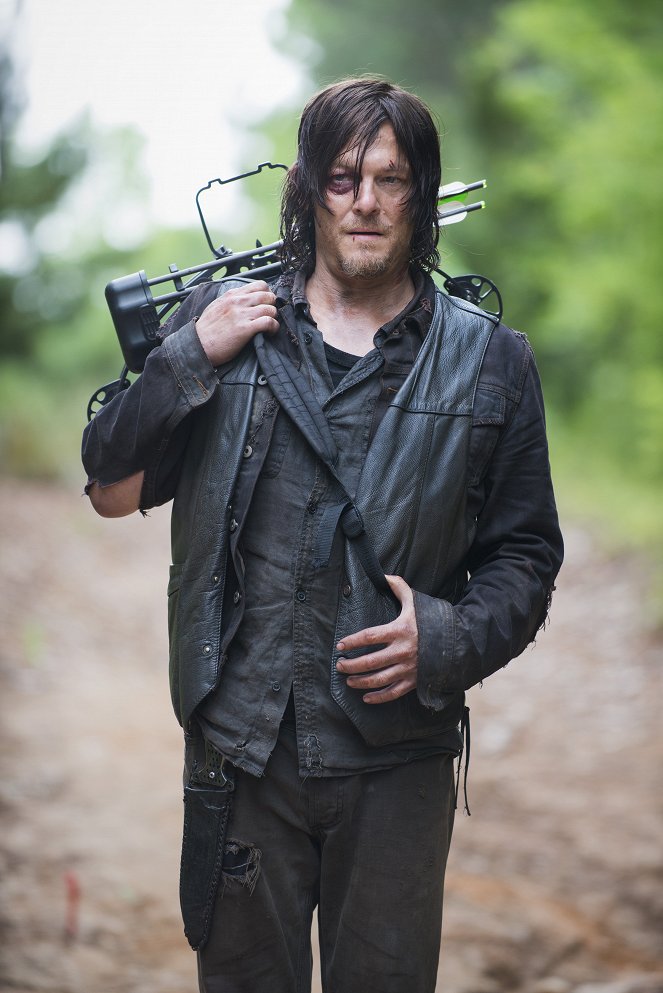 The Walking Dead - Season 5 - Strangers - Photos - Norman Reedus