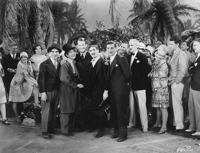 The Cocoanuts - Dreharbeiten - Chico Marx, Harpo Marx, Groucho Marx, Zeppo Marx