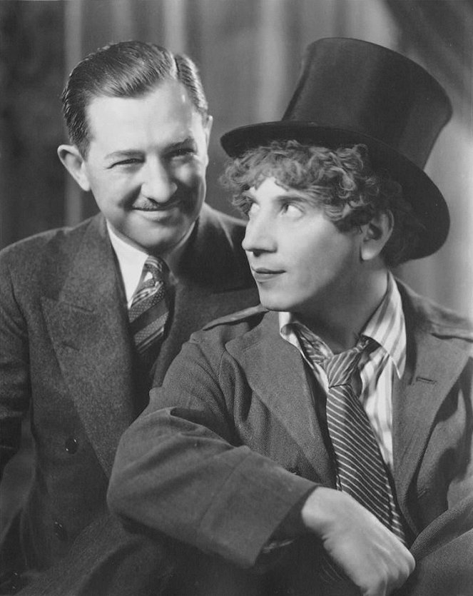 The Cocoanuts - Van de set - Harpo Marx