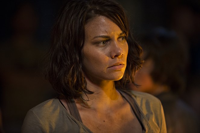 The Walking Dead - Four Walls and a Roof - Photos - Lauren Cohan