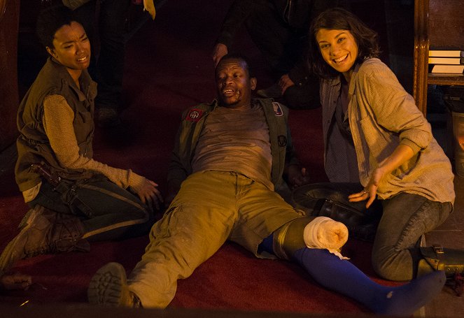 The Walking Dead - Four Walls and a Roof - Making of - Sonequa Martin-Green, Lawrence Gilliard Jr., Lauren Cohan