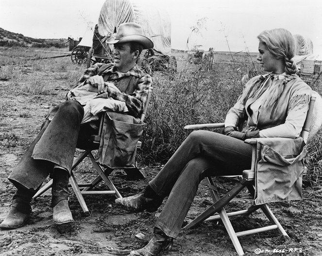 Two Rode Together - De filmagens - James Stewart, Shirley Jones
