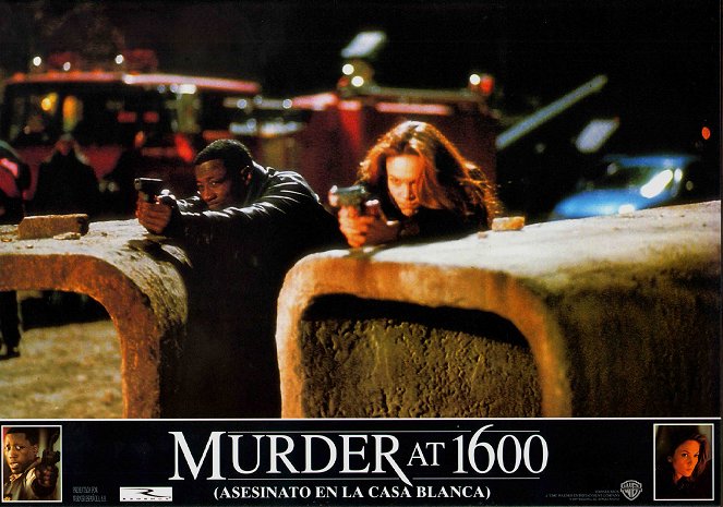 Murder at 1600 - Lobby Cards