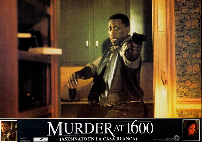 Murder at 1600 - Lobby Cards