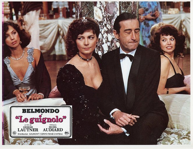 Le Guignolo - Lobby Cards