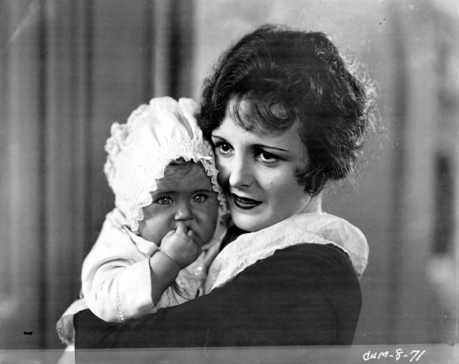 Hänen menneisyytensä - Kuvat elokuvasta - Mary Astor