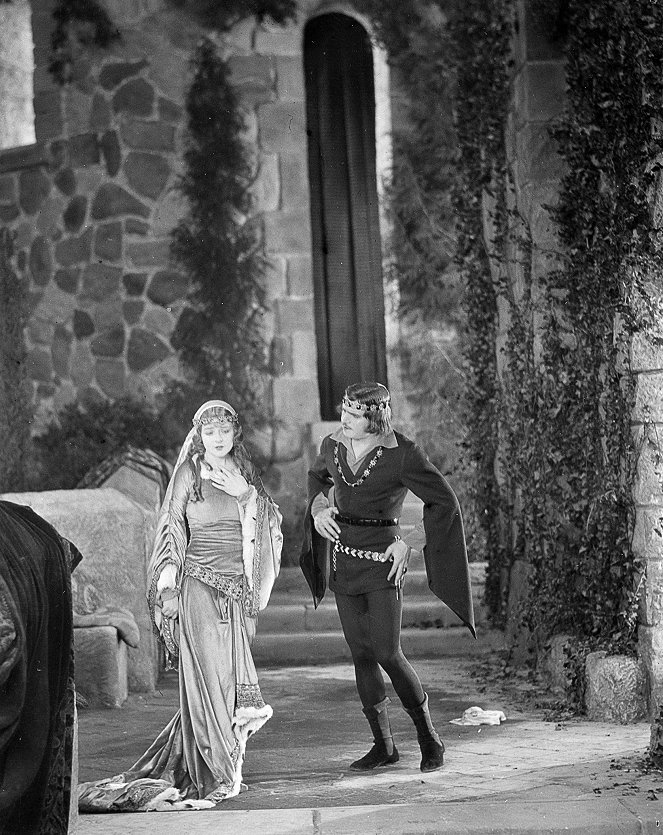 Robin Hood - Filmfotók - Enid Bennett, Douglas Fairbanks