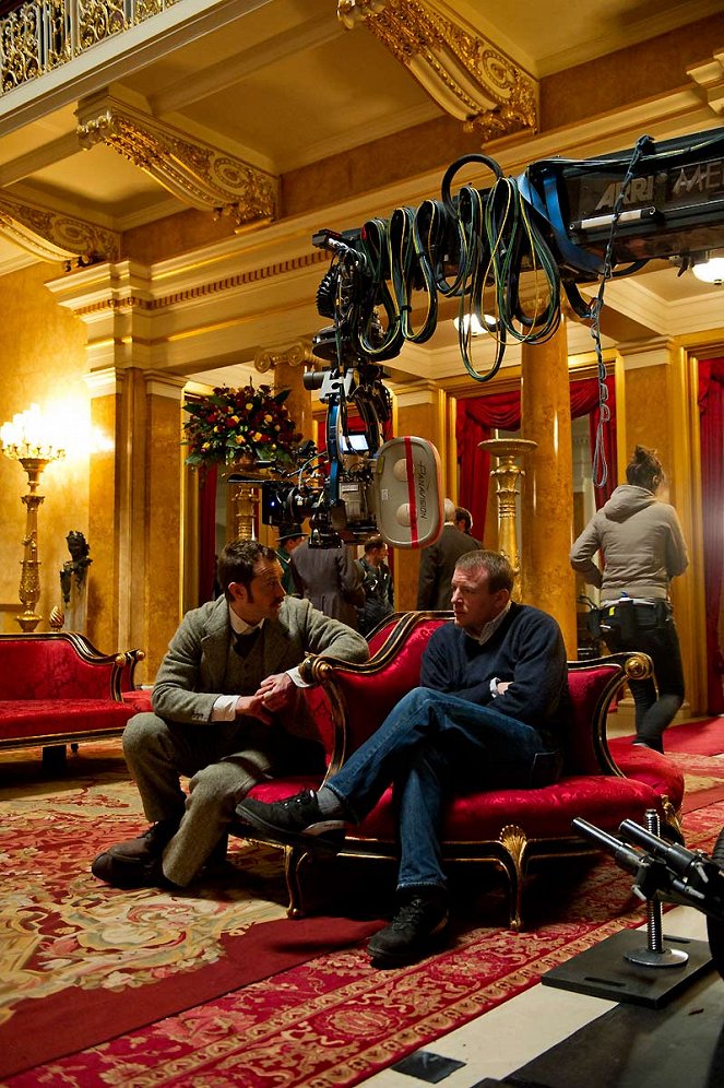 Sherlock Holmes: Hra stínů - Z natáčení - Jude Law, Guy Ritchie