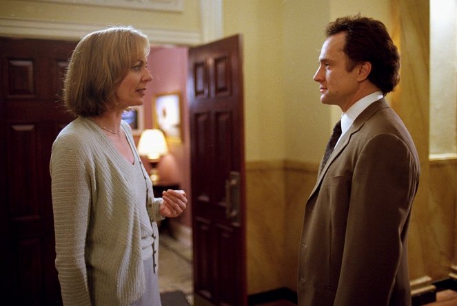 The West Wing - Photos - Allison Janney, Bradley Whitford