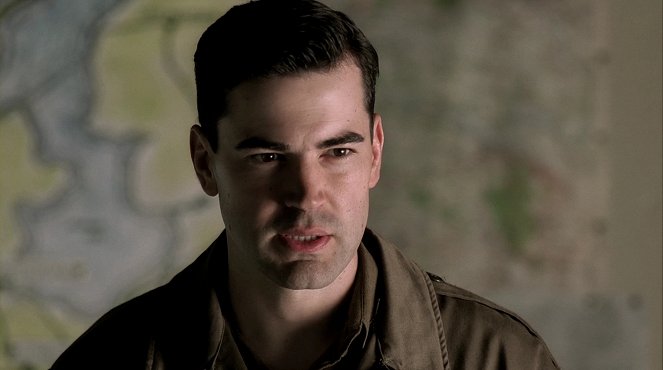 Band of Brothers - Replacements - Photos - Ron Livingston