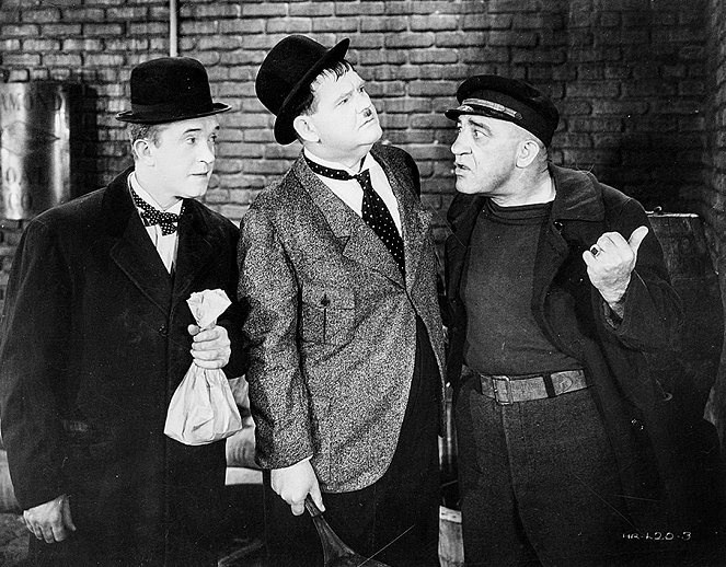 Double Whoopee - Z filmu - Stan Laurel, Oliver Hardy