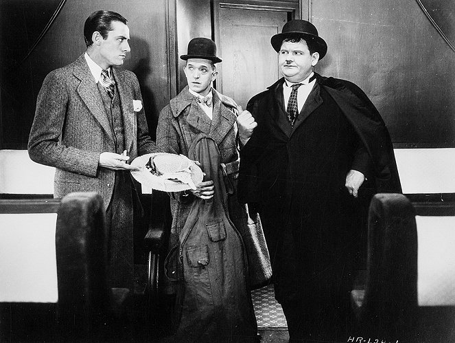 Dobrodružství ve spacím voze - Z filmu - Stan Laurel, Oliver Hardy