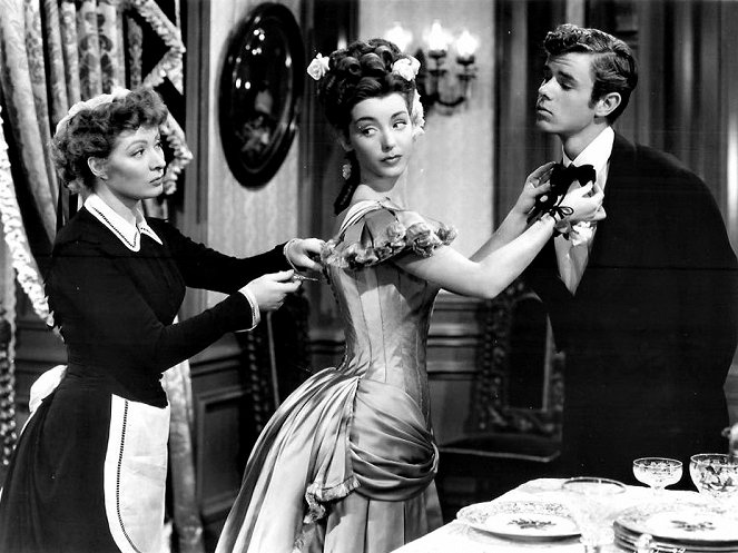 Die Entscheidung - Filmfotos - Greer Garson, Marsha Hunt, Marshall Thompson