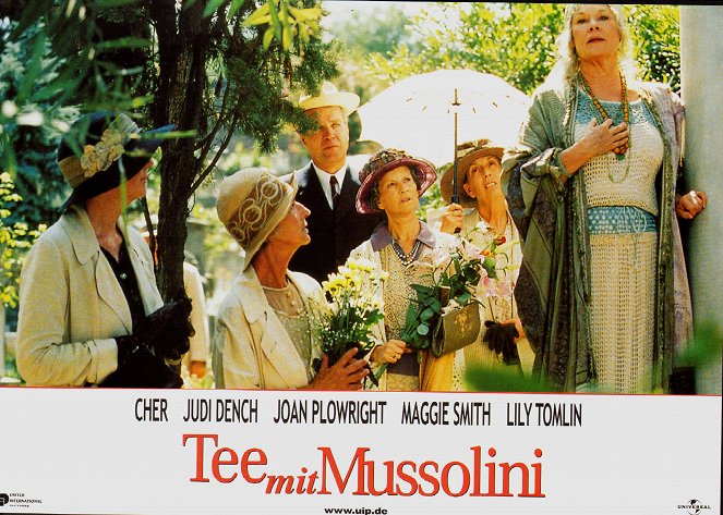 Teetä Mussolinin kanssa - Mainoskuvat - Judi Dench