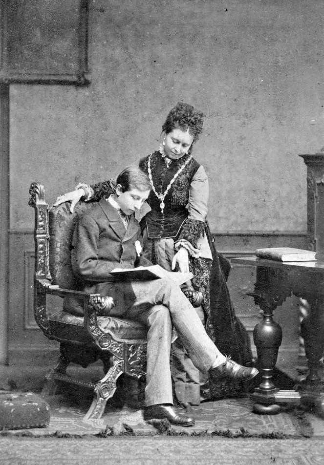 Queen Victoria and the Crippled Kaiser - De la película