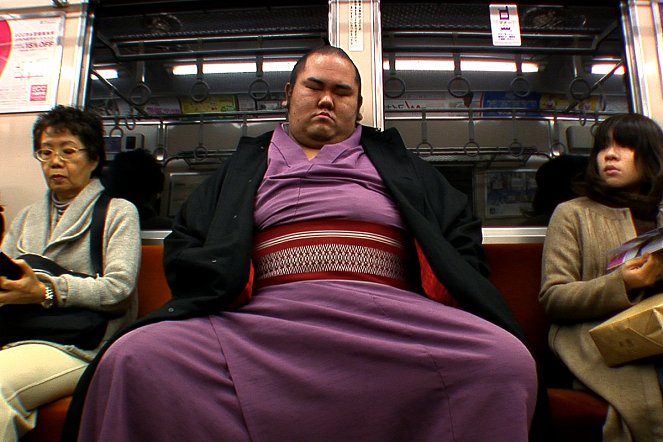 A Normal Life. Chronicle of a Sumo Wrestler - Photos