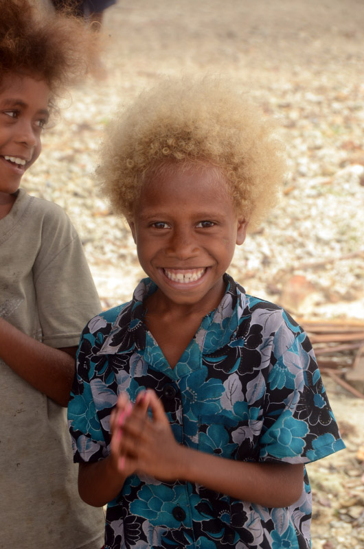 Na cestě - Na cestě po Šalomounových ostrovech - Kuvat elokuvasta