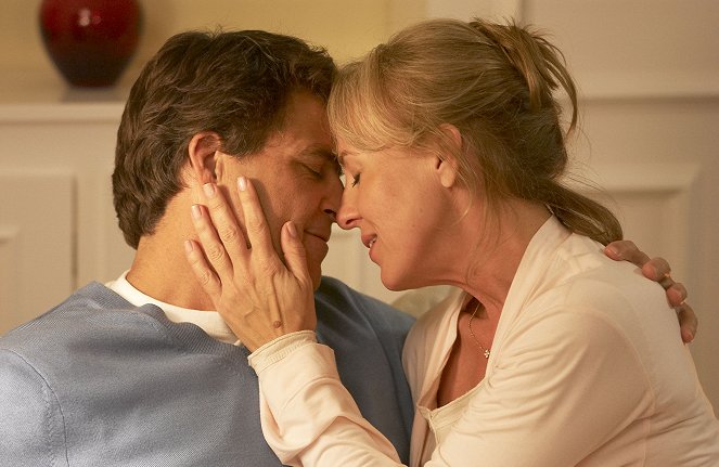 Taking a Chance on Love - Filmfotos - Ted McGinley, Genie Francis