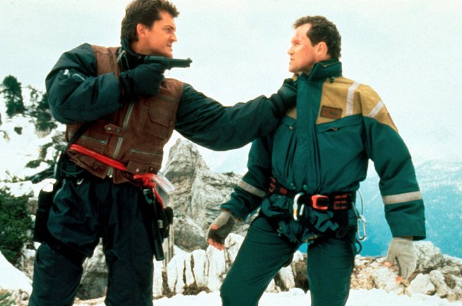 Cliffhanger, traque au sommet - Film - Craig Fairbrass, Michael Rooker