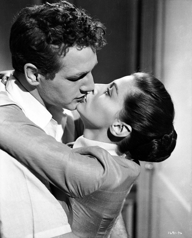 Somebody Up There Likes Me - Photos - Paul Newman, Pier Angeli