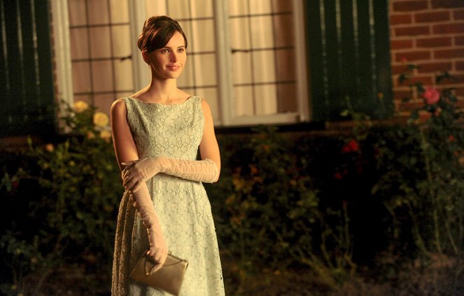 The Theory of Everything - Photos - Felicity Jones