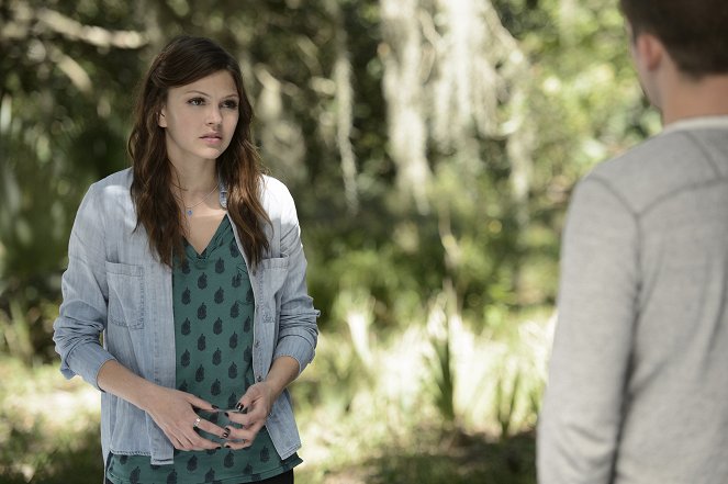 Star-Crossed - To Seek a Foe - Van film - Aimee Teegarden