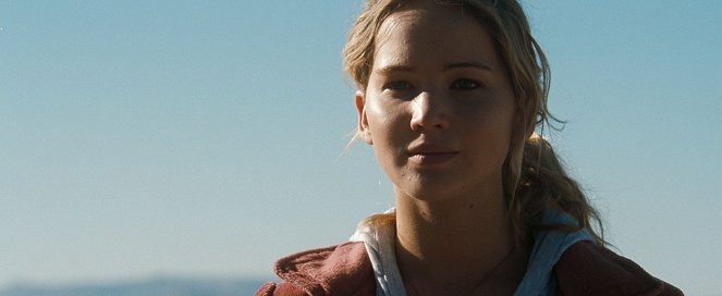 Lejos de la tierra quemada - De la película - Jennifer Lawrence