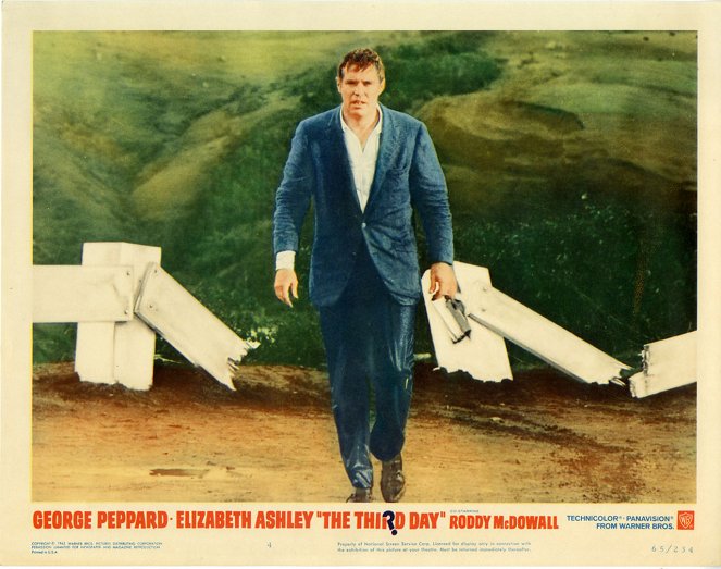 The Third Day - Fotosky - George Peppard