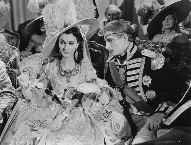 Lord Nelsons letzte Liebe - Filmfotos - Vivien Leigh, Laurence Olivier