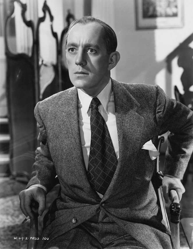 Last Holiday - Photos - Alec Guinness