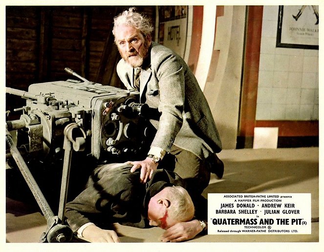 Five Million Years to Earth - Lobby Cards - Andrew Keir