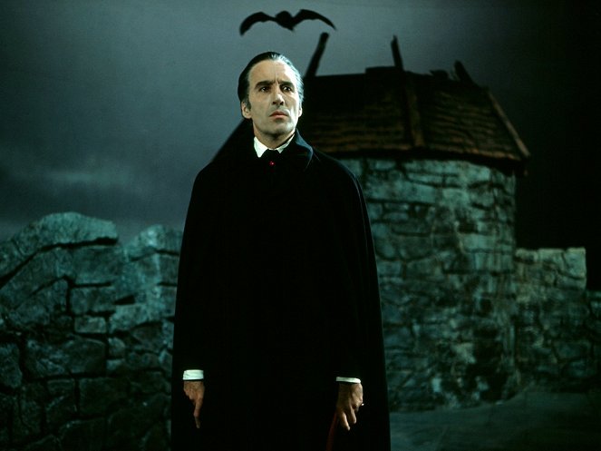 A sebhelyes Drakula - Filmfotók - Christopher Lee