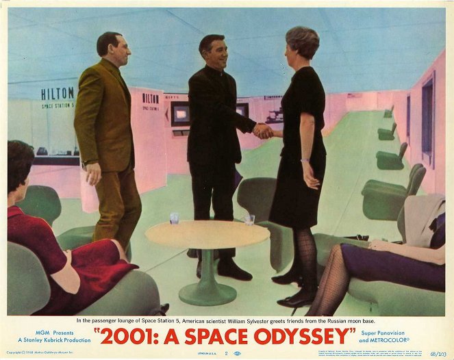 2001: A Space Odyssey - Lobby Cards - Leonard Rossiter, William Sylvester