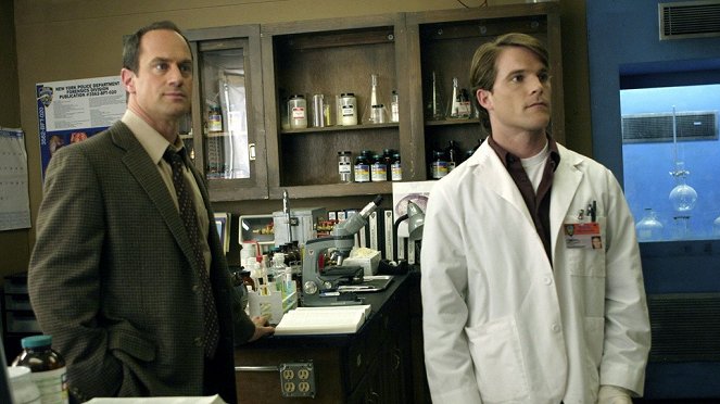 Law & Order: Special Victims Unit - Conscience - Van film - Christopher Meloni, Mike Doyle