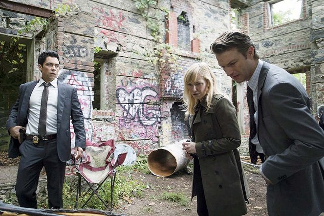 Zákon a pořádek: Útvar pro zvláštní oběti - Glasgowmanův hněv - Z filmu - Danny Pino, Kelli Giddish, Peter Scanavino