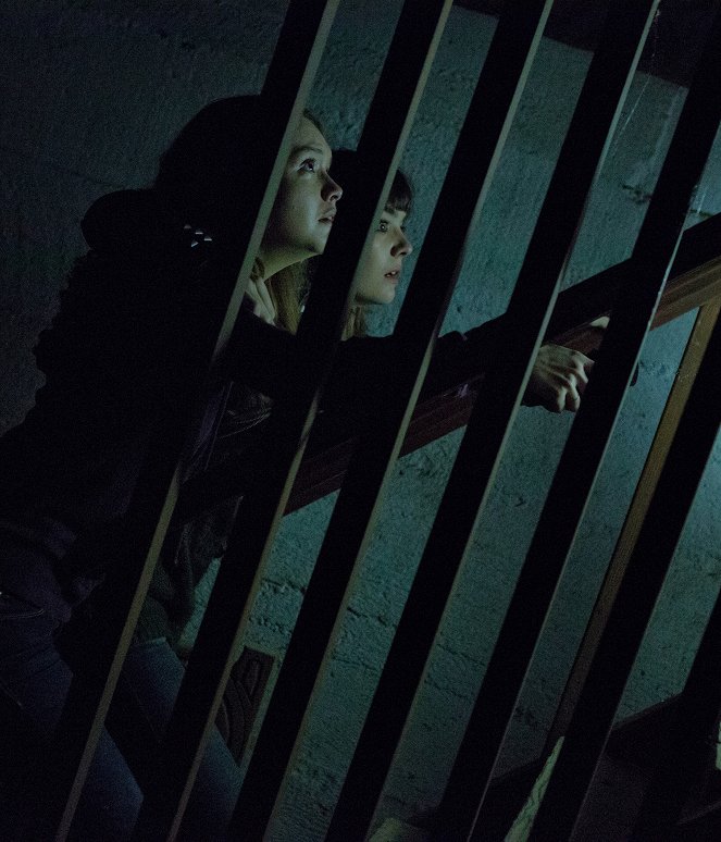 Ouija - Filmfotók - Olivia Cooke, Ana Coto
