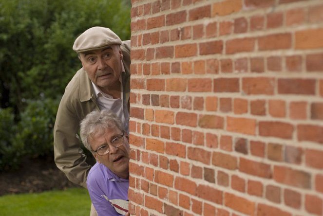 Dora Heldt: Tante Inge haut ab - Van film - Julia Stinshoff, Lambert Hamel