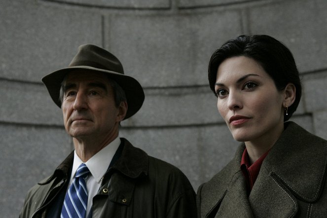 Law & Order - Season 17 - Corner Office - Photos - Sam Waterston, Alana De La Garza