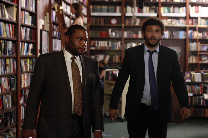 New York District / New York Police Judiciaire - Season 20 - Le Côté obscur - Film - Anthony Anderson, Jeremy Sisto